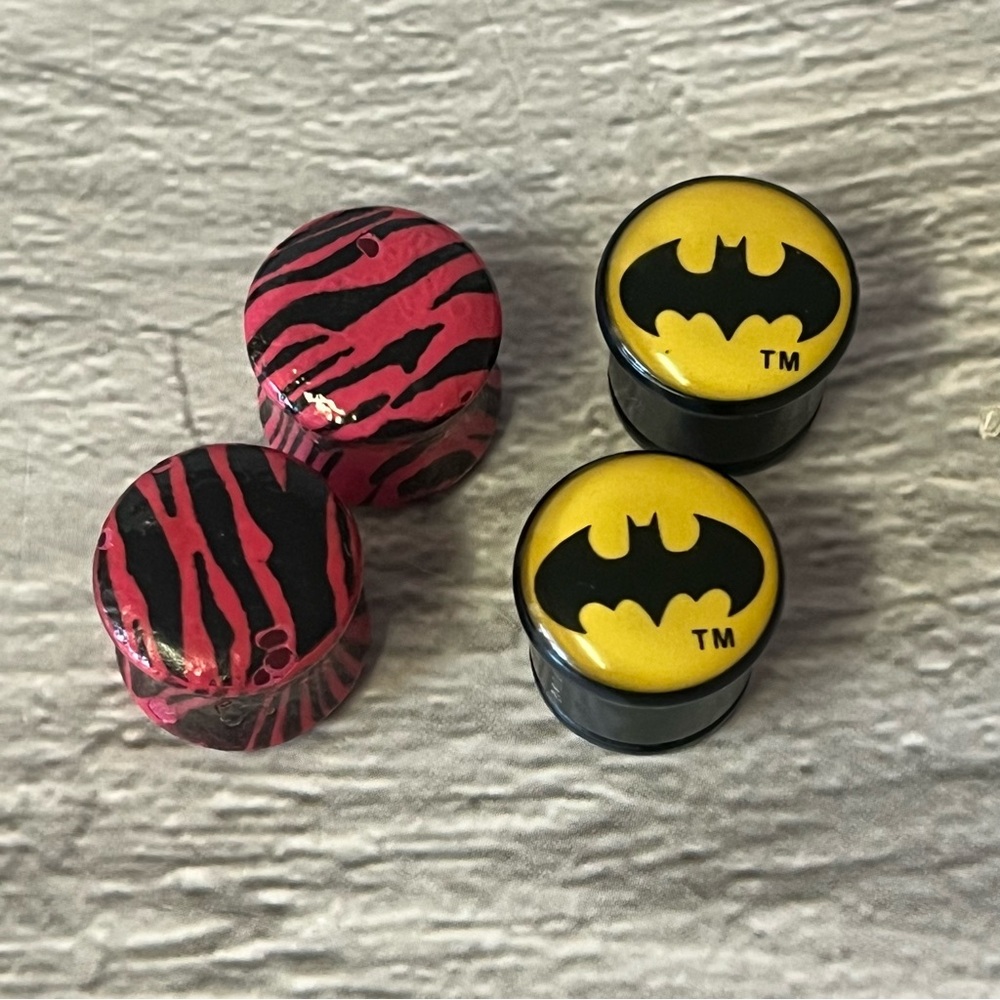 Batman & Pink Black Acrylic Tiger Skin Plug Earrings Set Of 2